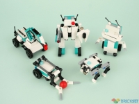 40413  Mindstorms mini robots